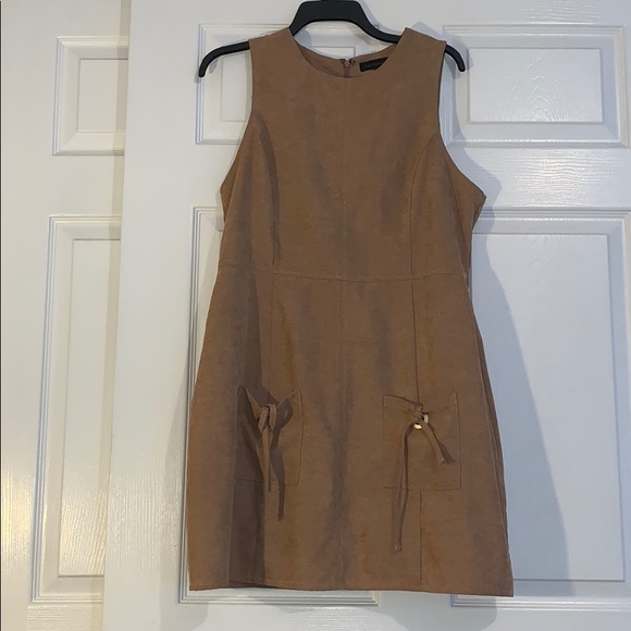 Dress - Picture 2 of 5